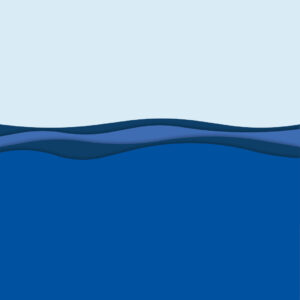 Illustration av vårt grafiska element våg. En kvadratisk bild med ljusblå bakgrund. I mitten av bilden syns ett vågmönster i våra tre blåa huvudfärger. Förgrunden på bilden har vår huvudfärg som är mellanblå. Vågmönstret avslutas alltid med denna färg.